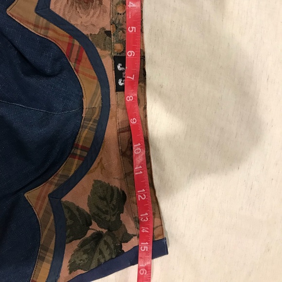 Vintage Denim Embellished “Jag” Skirt Size 10 - Picture 4 of 5